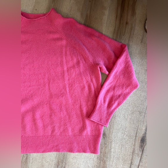 J crew roll neck super soft wool alpaca blend pink sweater size large - Picture 3 of 5